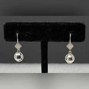 Vintage 14K White Gold Crystal Drop Earrings | Elegant Minimalist